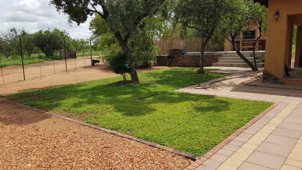 Cottage Lenise Phalaborwa Bagian luar foto